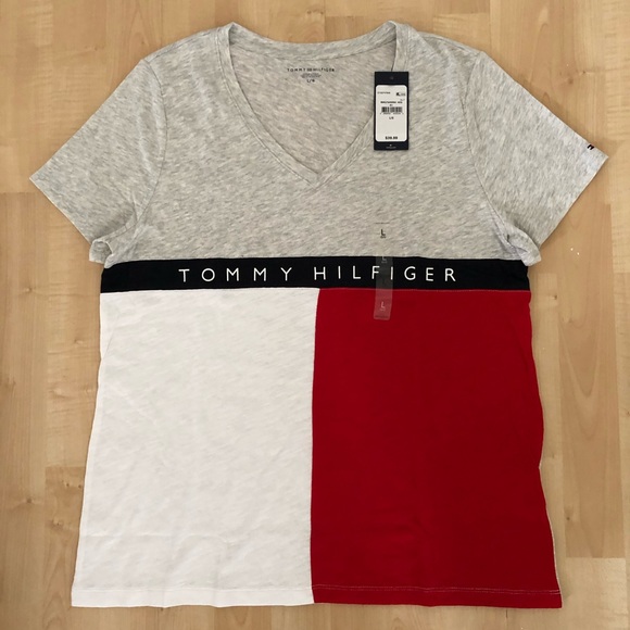 Tommy Hilfiger Tops - Hilfiger women’s tee shirt V neck